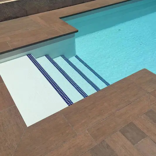 Piscinas Aquaeski S.L. piscina con escaleras 